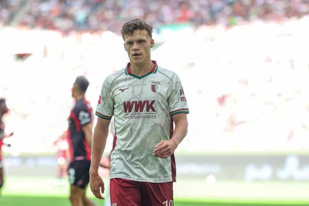 Robin Fellhauer (FC Augsburg, 19), GER, FC Augsburg vs. Bayer 04 Leverkusen, Fussball, Bundesliga, 3. Spieltag, Saison 2026 2027, 12.09.2026, DFL DFB REGULATIONS PROHIBIT ANY USE OF PHOTOGRAPHS as IMAGE SEQUENCES and or QUASI-VIDEO, GER, FC Augsburg vs. Bayer 04 Leverkusen, Fussball, Bundesliga, 3. Spieltag, Saison 2026 2027, 12.09.2026 Augsburg *** Robin Fellhauer, FC Augsburg, 19, GER, FC Augsburg vs. Bayer 04 Leverkusen, Soccer, Bundesliga, Matchday 3, 2026–2027 Season, September 12, 2026, DFL and DFB regulations prohibit any use of photographs as image sequences and or quasi-video, GER, FC Augsburg vs. Bayer 04 Leverkusen, Soccer, Bundesliga, Matchday 3, 2026–2027 season, September 12, 2026, Augsburg Copyright: xEibner-Pressefoto JennixMaulx EP_JML
