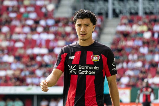 Deutschland: FC Augsburg vs Bayer 04 Leverkusen, 1. Bundesliga, Saison 2026 27, WWK Arena (Augsburg): Ibrahim Maza, (Bayer Leverkusen, 30) Portraitfoto, Portrait, Einzelaufnahme, Porträt Augsburg WWK Arena Bayern Deutschland *** Germany: FC Augsburg vs. Bayer 04 Leverkusen, Bundesliga 1, 2026–27 Season, WWK Arena, Augsburg; Ibrahim Maza, Bayer Leverkusen, 30; portrait photo, portrait, individual shot, portrait, Augsburg, WWK Arena, Bavaria, Germany Copyright: xBenedictxChristx