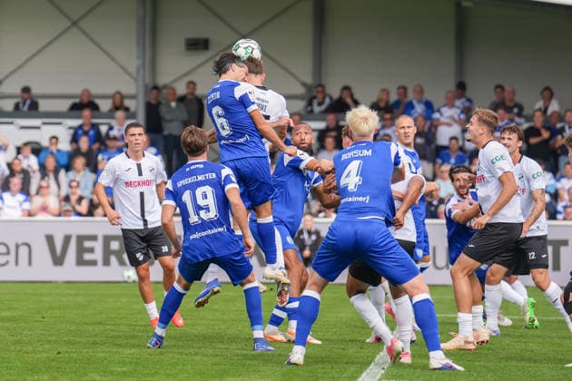 German Soccer, 3rd Division, Matchday 5, Sportclub Arena Verl, SC Verl vs. SV Meppen, Ersin Zehir (SV Meppen), 6 Copyright: xMichelxWittex