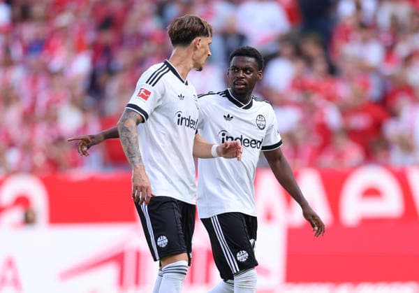12.09.2026, Fussball Bundesliga, 1. FSV Mainz 05 - Eintracht Frankfurt, v.l., Robin Koch (Eintracht Frankfurt), Noel Aseko (Eintracht Frankfurt) DFL DFB REGULATIONS PROHIBIT ANY USE OF PHOTOGRAPHS AS IMAGE SEQUENCES AND OR QUASI-VIDEO. xdcx *** September 12, 2026, German Bundesliga, 1 FSV Mainz 05 vs. Eintracht Frankfurt, from left: Robin Koch (Eintracht Frankfurt), Noel Aseko (Eintracht Frankfurt). DFL and DFB regulations prohibit any use of photographs as image sequences and or quasi-video. xdcx Copyright: HMBxMedia Claus