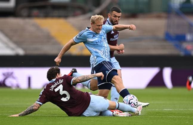 Football, England, Aston Villa v Nottingham Forest