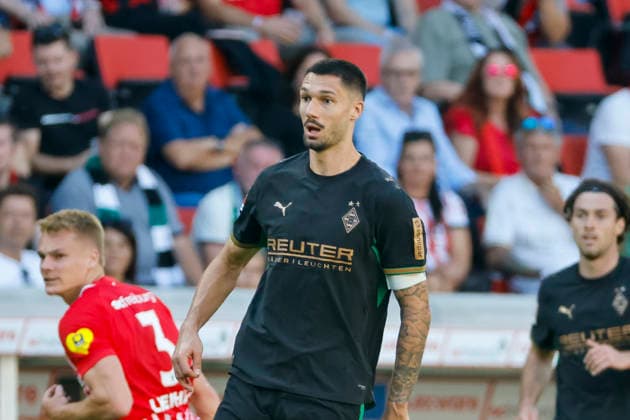 Tim Kleindienst (Borussia Mönchengladbach, 11) , Deutschland, Fussball, 1. Bundesliga, 3.Spieltag, 2026 2027, SC Freiburg vs. Borussia Mönchengladbach, 12.09.2026, Freiburg im Breisgau Europa-Park Stadion Deutschland *** Tim Kleindienst, Borussia Mönchengladbach, 11, Germany, Soccer, Bundesliga 1, Matchday 3, 2026–2027, SC Freiburg vs. Borussia Mönchengladbach, September 12, 2026, Freiburg im Breisgau, Europa-Park Stadium, Germany Copyright: xGrantxHubbsx