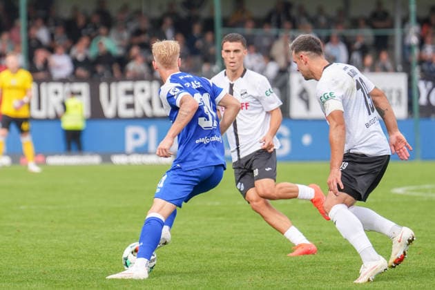 German Soccer, 3rd Division, Matchday 5, Sportclub Arena Verl, SC Verl vs. SV Meppen Luca Prasse, SV Meppen, 31 Copyright: xMichelxWittex