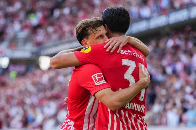 1. Bundesliga: SC Freiburg vs Borussia Mönchengladbach, 12.09.2026 Torjubel zum 2:0 durch Igor MatanoviÄ‡ (SC Freiburg, 31) 1. Bundesliga: SC Freiburg vs Borussia Mönchengladbach, Europa-Park-Stadion, 12.09.2026 DFB DFL REGULATIONS PROHIBIT ANY USE OF PHOTOGRAPHS AS IMAGE SEQUENCES AND OR QUASI-VIDEO. *** Bundesliga Match: SC Freiburg vs. Borussia Mönchengladbach, September 12, 2026—Igor Matanovic celebrates the 2-0 goal SC Freiburg, Match 31 of the Bundesliga: SC Freiburg vs. Borussia Mönchengladbach, Europa-Park Stadium, September 12, 2026. DFB and DFL regulations prohibit any use of photographs as image sequences and or quasi-video. Copyright: xBEAUTIFULxSPORTS Boscox