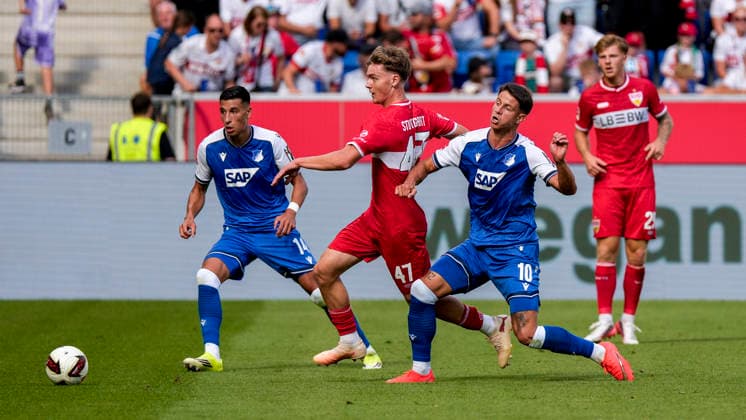 v.li.: Yanik Noah Spalt (VfB, 47), Adam Hlozek (Hoffenheim, 10), Zweikampf, Spielszene, Duell, duel, tackle, tackling, Dynamik, Action, Aktion, 12.09.2026, Sinsheim (Deutschland), Fussball, Bundesliga, TSG 1899 Hoffenheim - VfB Stuttgart, DFB DFL REGULATIONS PROHIBIT ANY USE OF PHOTOGRAPHS AS IMAGE SEQUENCES AND OR QUASI-VIDEO. *** v li Yanik Noah Spalt (VfB), 47, Adam Hlozek (Hoffenheim), 10, tackle, game scene, duel, tackle, tackling, dynamics, action, 12 09 2026, Sinsheim, Germany, soccer, Bundesliga, TSG 1899 Hoffenheim vs. VfB Stuttgart, DFB and DFL regulations prohibit any use of photographs as image sequences and or quasi-video xozx