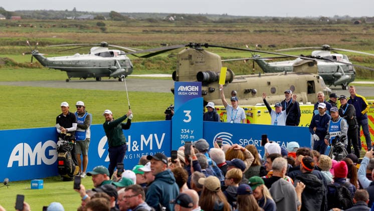 2026 Amgen Irish Open - Third Round, Trump International Golf Links, Doonbeg 12 9 2026 Shane Lowry watches his shot after playing his tee shot on the third Shane Lowry watches his shot after playing his tee shot on the third 12 9 2026  Copyright: xx BB2_7562