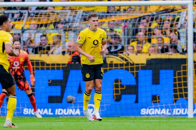1. Bundesliga, 3. Spieltag, Borussia Dortmund vs. SC Paderborn 07 am 12.09.2026 Nico Schlotterbeck *** Bundesliga 1, Matchday 3, Borussia Dortmund vs. SC Paderborn 07 on September 12, 2026, Nico Schlotterbeck Copyright: xBahhoxKarax