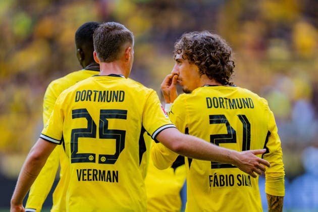 1. Bundesliga, 3. Spieltag, Borussia Dortmund vs. SC Paderborn 07 am 12.09.2026 Joey Veerman Fabio Silva *** Bundesliga 1, Matchday 3, Borussia Dortmund vs. SC Paderborn 07 on September 12, 2026 Joey Veerman Fabio Silva Copyright: xBahhoxKarax