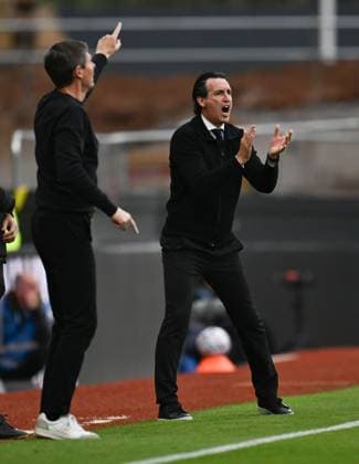 Unai Emery manager of Aston Villa on the touchline Aston Villa v Nottingham Forest, Premier League, Football, Football, Villa Park, Birmingham, UK - 12 Sep 2026Birmingham Villa Park United Kingdom EDITORIAL USE ONLY No use with unauthorised audio, video, data, fixture lists, club league logos or live services. Online in-match use limited to 120 images, no video emulation. No use in betting, games or single club league player publications.  Copyright: xAnnaxGowthorpe Shutterstockx 17144543p