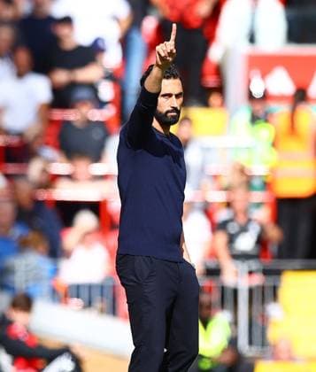 Fulham manager Alvaro Arbeloa issues instructions Liverpool v Fulham, Premier League, Football, Football, Anfield, Liverpool, UK - 12 Sep 2026Liverpool Anfield United Kingdom EDITORIAL USE ONLY No use with unauthorised audio, video, data, fixture lists, club league logos or live services. Online in-match use limited to 120 images, no video emulation. No use in betting, games or single club league player publications.  Copyright: xMattxWest Shutterstockx 17144551ap