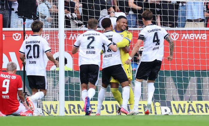 12.09.2026, Fussball Bundesliga, 1. FSV Mainz 05 - Eintracht Frankfurt, v.l., Torwart Noah Atubolu (Eintracht Frankfurt) pariert Elfmeter von Nadiem Amiri (FSV Mainz 05) DFL DFB REGULATIONS PROHIBIT ANY USE OF PHOTOGRAPHS AS IMAGE SEQUENCES AND OR QUASI-VIDEO. xdcx *** September 12, 2026, Bundesliga, 1. FSV Mainz 05 vs. Eintracht Frankfurt, from left, Goalkeeper Noah Atubolu of Eintracht Frankfurt saves a penalty kick by Nadiem Amiri of FSV Mainz 05. DFL and DFB regulations prohibit any use of photographs as image sequences and or quasi-video. xdcx Copyright: HMBxMedia Claus