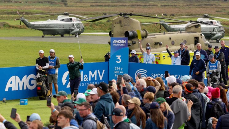 2026 Amgen Irish Open - Third Round, Trump International Golf Links, Doonbeg 12 9 2026 Shane Lowry watches his shot after playing his tee shot on the third Shane Lowry watches his shot after playing his tee shot on the third 12 9 2026  Copyright: xx BB2_7571