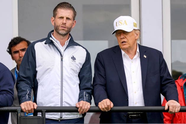 2026 Amgen Irish Open - Third Round, Trump International Golf Links, Doonbeg 12 9 2026 President of the United States of America Donald Trump watches over the eighteenth green with his son Eric Donald Trump watches over the eighteenth green with his son Eric 12 9 2026  Copyright: xx BB3_5287
