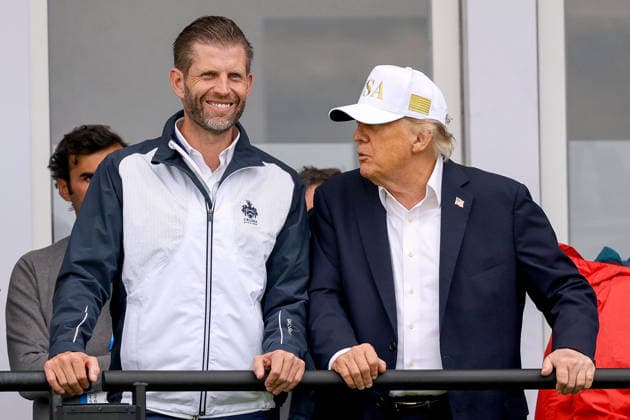 2026 Amgen Irish Open - Third Round, Trump International Golf Links, Doonbeg 12 9 2026 President of the United States of America Donald Trump watches over the eighteenth green with his son Eric Donald Trump watches over the eighteenth green with his son Eric 12 9 2026  Copyright: xx BB3_5328