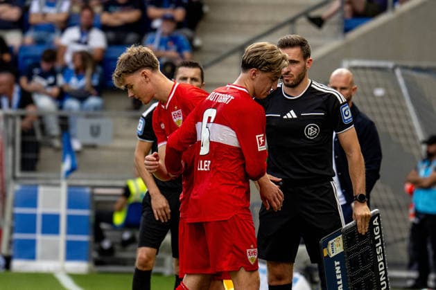 12.09.2026, xdaymx, Fussball 1.Bundesliga, TSG 1899 Hoffenheim - VfB Stuttgart. vl. Yanik Spalt (VfB Stuttgart) kommt früh für den verletzten Angelo Stiller. (DFL DFB REGULATIONS PROHIBIT ANY USE OF PHOTOGRAPHS as IMAGE SEQUENCES and or QUASI-VIDEO) Sinsheim *** September 12, 2026, xdaymx, Soccer, Bundesliga 1, TSG 1899 Hoffenheim vs. VfB Stuttgart: Yanik Spalt comes on early for the injured Angelo Stiller. DFL and DFB regulations prohibit any use of photographs as image sequences and or quasi-video. Sinsheim