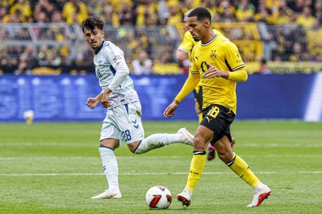 DORTMUND - Ethan Nwaneri of Borussia Dortmund runs with the ball during the Bundesliga match between Borussia Dortmund and SC Paderborn 07 at Signal Iduna Park on September 12, 2026, in Dortmund, Germany. MARCEL TER BALS ANP Bundesliga 2026 27 xVIxANPxSportx xMarcelxterxBalsxIVx 568302021 originalFilename: 568302021.jpg
