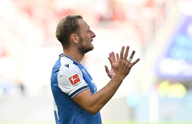 Vladimir Coufal TSG 1899 Hoffenheim (34) Enttaeuschung enttaeuscht nach vergebener Torchance Gestik Geste TSG 1899 Hoffenheim vs VfB Stuttgart 12.09.2026 DFL REGULATIONS PROHIBIT ANY USE OF PHOTOGRAPHS AS IMAGE SEQUENCES AND OR QUASI-VIDEO TSG 1899 Hoffenheim vs VfB Stuttgart *** Vladimir Coufal, TSG 1899 Hoffenheim, 34, disappointment after a missed scoring opportunity; gesture; TSG 1899 Hoffenheim vs. VfB Stuttgart, September 12, 2026. DFL regulations prohibit any use OF PHOTOGRAPHS AS IMAGE SEQUENCES AND OR QUASI-VIDEO TSG 1899 Hoffenheim vs. VfB Stuttgart