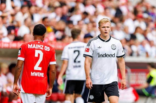 MAINZ, GERMANY - SEPTEMBER 12: Jonathan Burkardt (Eintracht Frankfurt, 9) during the Bundesliga match between 1. FSV Mainz 05 vs. Eintracht Frankfurt at MEWA Arena on matchday 3 of the 1. Bundesliga on September 12, 2026 in Mainz, Germany. DFL REGULATIONS PROHIBIT ANY USE OF PHOTOGRAPHS AS IMAGE SEQUENCES AND OR QUASI-VIDEO. Rhineland-Palatinate Germany Copyright: xStephanxHahnex