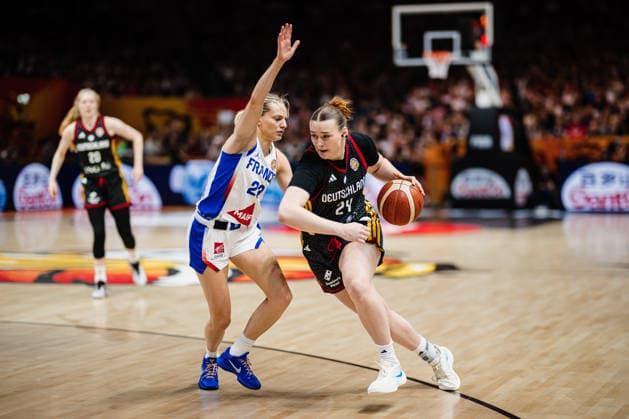 FIBA Women’s Basketball World Cup 2026: France vs. Germany, September 12, 2026; Lina Sontag (Germany), 24; Marieme Badiane (France), 22; Basketball; FIBA Women’s Basketball World Cup 2026; Final Phase, Semifinal: France vs. Germany on September 12, 2026, at the Uber Arena, Berlin Copyright: xBEAUTIFULxSPORTS Tonhäuserx