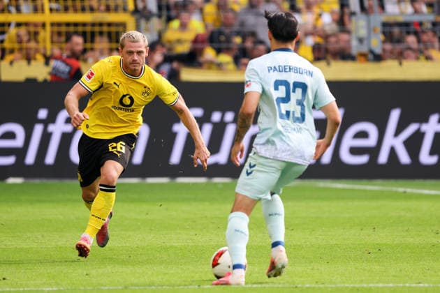 Dortmund, Deutschland: 12.09.2026 - 1. Bundesliga 2026 27 - 3. Spieltag - Borussia Dortmund vs. SC Paderborn Im Bild: v.li. Julian Ryerson (BVB) (DFL DFB REGULATIONS PROHIBIT ANY USE OF PHOTOGRAPHS as IMAGE SEQUENCES and or QUASI-VIDEO) *** *** Dortmund, Germany September 12, 2026 Bundesliga 2026 Matchday 27 Borussia Dortmund vs. SC Paderborn Pictured from left: Julian Ryerson, BVB. DFL and DFB regulations prohibit any use of photographs as image sequences and or quasi-VVIDEO *** Copyright: HMBxMedia MadeleinexFantini