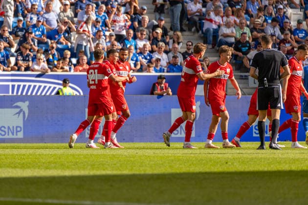 12.09.26 TSG Hoffenheim - VfB Stuttgart Deutschland, Sinsheim, 12.09.2026, Fussball, Bundesliga, Saison 2026 2027, TSG Hoffenheim - VfB Stuttgart: VfB Stuttgart, Jubel Tor 1:1 Mittelstädt. *** September 12, 2026 TSG Hoffenheim vs. VfB Stuttgart Germany, Sinsheim, September 12, 2026, Soccer, Bundesliga, 2026–2027 season, TSG Hoffenheim vs. VfB Stuttgart, VfB Stuttgart, celebration, goal 1-1, Mittelstädt