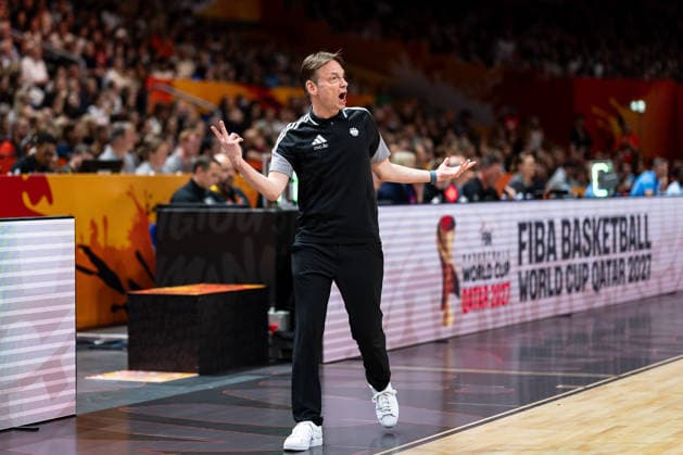 Olaf Lange, Germany, coach, gesture, angry, GER, France vs. Germany, basketball, 2026 FIBA Women s World Cup, semifinals, September 12, 2026, GER, France vs. Germany, basketball, 2026 FIBA Women s World Cup, Semifinal, September 12, 2026, Berlin Copyright: xEibner-Pressefoto MaxxVincenx EP_MVN