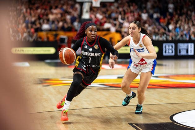 Alexis Peterson (Germany), No. 01, dribbling against Carla Leite (France), No. 00, GER, France vs. Germany, Basketball, 2026 FIBA Women’s World Cup, Semifinals, September 12, 2026, GER, France vs. Germany, Basketball, FIBA Women’s World Cup 2026, Semifinals, September 12, 2026, Berlin Copyright: xEibner-Pressefoto MaxxVincenx EP_MVN