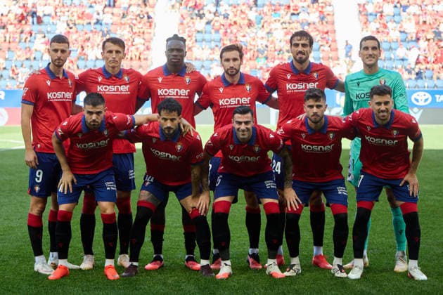 LaLiga EA Sports 2026–27 CA Osasuna vs. RCD Espanyol: CA Osasuna s starting lineup for the LaLiga EA Sports match between CA Osasuna and RCD Espanyol, played at El Sadar in Pamplona. In the top row, from left to right: Raúl García 9 OSA, Ante Budimir 17 OSA, Rockson Yeboah 48 OSA, Jon Moncayola 7 OSA, Alejandro Catena 24 OSA, Sergio Herrera 1 OSA. In the bottom row, from left to right: Inigo Arguibide 27 OSA, Rubén García 14 OSA, Diego Rico 15 OSA, Iker Munoz 8 OSA, Kike Barja 11 OSA. Credit: Ínigo Alzugaray, Agencia LOF, Pamplona. LaLiga EA Sports 2026-27. CA Osasuna vs. RCD Espanyol Copyright: xCredit:xInigoxAlzugarayx xAgencix
