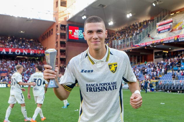 Frosinone s Giorgi Kvernadze Panini Player of the match Serie A Enilive 2026 2027 during the Serie A soccer match between Genoa and Frosinone at the Luigi Ferraris Stadium in Genoa, Italy - Saturday, September 12, 2026. - Soccer .  Copyright: xTanoxPecoraro LaPressex