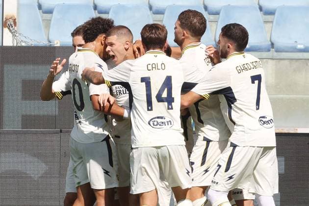 Foto IPP ACGE Genova 12 09 2026 Campionato Serie A 2026-2027 Genoa-Frosinone nella foto: Kvernadze esulta dopo il gol del 0-1 Italy Photo Press World Copyright Genova italy Italia ITALY  Copyright: xR4924_italyphotopressx