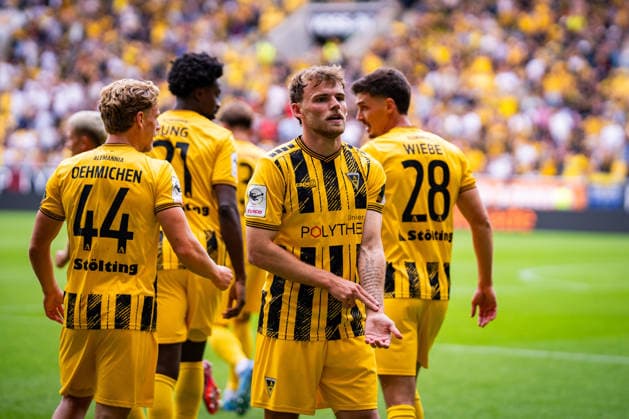 Scorer of the 1-0 goal: Mika Schroers, Alemannia Aachen, 27. TSV Alemannia Aachen vs. SSV Jahn Regensburg, Soccer, 3rd Division, Matchday 5, 2026–2027 Season, September 12, 2026 DFB regulations prohibit any use of photographs as image sequences and or quasi-video TSV Alemannia Aachen vs. SSV Jahn Regensburg, soccer, 3rd Division, Matchday 5, 2026–2027 Season, September 12, 2026, Aachen Copyright: xEibner-Pressefoto J.xDerondeaux EP_JDU