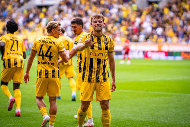 Scorer of the 1-0 goal: Mika Schroers, Alemannia Aachen, 27. TSV Alemannia Aachen vs. SSV Jahn Regensburg, Soccer, 3rd Division, Matchday 5, 2026–2027 Season, September 12, 2026 DFB regulations prohibit any use of photographs as image sequences and or quasi-video TSV Alemannia Aachen vs. SSV Jahn Regensburg, soccer, 3rd Division, Matchday 5, 2026–2027 Season, September 12, 2026, Aachen Copyright: xEibner-Pressefoto J.xDerondeaux EP_JDU
