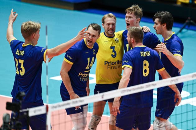 September 12, 2026: Axel Enlund, Jacob Link, Joel Andersson, Patrik Johansson, and Alfred Brink of Sweden celebrate during the CEV EuroVolley 2026 group stage volleyball match between Sweden and the Czech Republic on September 12, 2026 in Modena. Photo: Bildbyran EXT BILDBYRAN COP 18 XY0129 volleyball volleyball volleyball European Championships Sweden Czech Republic CEV EuroVolley 2026 Sweden Czech Republic BBENG celebration  Copyright: BILDBYRANxEXT BB260912BB949