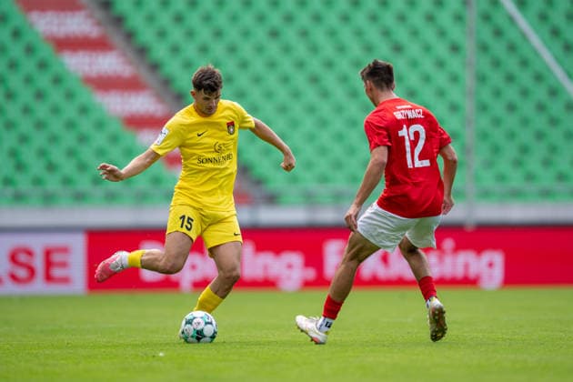 Antonis Aidonis (SG Sonnenhof Großaspach, 15) vs. Eryk Grzywacz (TSV Havelse, 12), TSV Havelse vs. SG Sonnenhof Großaspach, Soccer, 3rd Division, Matchday 5, September 6, 2026, DFB regulations prohibit any use of photographs as image sequences and or quasi-video. Hanover, Lower Saxony, Germany Copyright: xkolbert-press PhilipxZieglerx