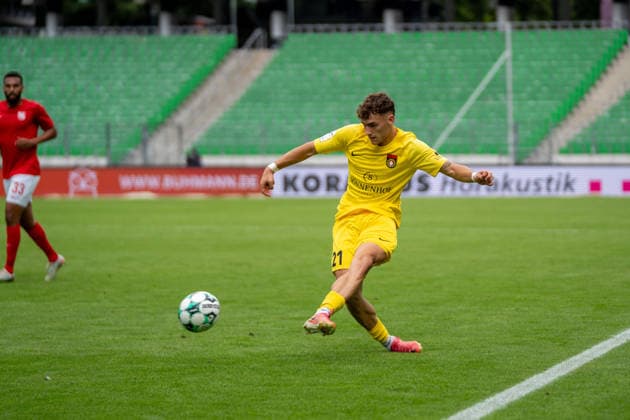 Luca Molinari, SG Sonnenhof Großaspach, 21, TSV Havelse vs. SG Sonnenhof Großaspach, soccer, 3rd Division, Matchday 5, September 6, 2026; DFB regulations prohibit any use of photographs as image sequences and or quasi-video. Hanover, Lower Saxony, Germany Copyright: xkolbert-press PhilipxZieglerx