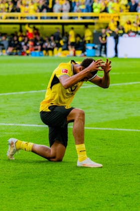 1. Bundesliga, 3. Spieltag, Borussia Dortmund vs. SC Paderborn 07 am 12.09.2026 Tor zum 2:0 durch Felix Nmecha *** Bundesliga 1, Matchday 3, Borussia Dortmund vs. SC Paderborn 07 on September 12, 2026; Felix Nmecha scores the goal to make it 2–0 Copyright: xBahhoxKarax