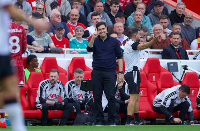 RECORD DATE NOT STATED Football - FA Premier League - Liverpool FC v Fulham FC LIVERPOOL, ENGLAND - Saturday, September 12, 2026: a Liverpool s head coach Andoni Iraola during the FA Premier League match between Liverpool FC and Fulham FC at Anfield. (Photo by David Rawcliffe Propaganda) LIVERPOOL Anfield MERSEYSIDE ENGLAND  Copyright: xDavidxRawcliffex 2026-09-11-Liverpool_v_Fulham-048