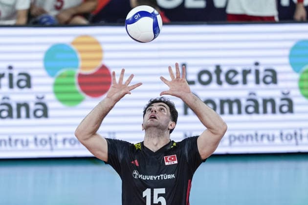 Turkiye v France - CEV EuroVolley 2026 Men CLUJ-NAPOCA, ROMANIA - SEPTEMBER 12: Abdulsamet Yalcin of Turkiye in action during the CEV EuroVolley 2026 match between Turkiye and France at the BTarena in Cluj-Napoca, Romania, on September 12, 2026. Osmancan Gurdogan Anadolu Cluj-Napoca Romania. Editorial use only. Please get in touch for any other usage.  Copyright: x2026xAnadoluxOsmancanxGurdoganx