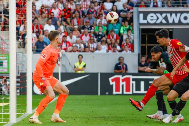 3:0 Tor fuer SC Freiburg durch Igor Matanovic (SC Freiburg, 31) , Deutschland, Fussball, 1. Bundesliga, 3.Spieltag, 2026 2027, SC Freiburg vs. Borussia Mönchengladbach, 12.09.2026, Freiburg im Breisgau Europa-Park Stadion Deutschland *** 3-0 Goal for SC Freiburg by Igor Matanovic, SC Freiburg, 31, Germany, Soccer, Bundesliga 1, Matchday 3, 2026–2027, SC Freiburg vs. Borussia Mönchengladbach, September 12, 2026, Freiburg im Breisgau, Europa-Park Stadium, Germany Copyright: xGrantxHubbsx