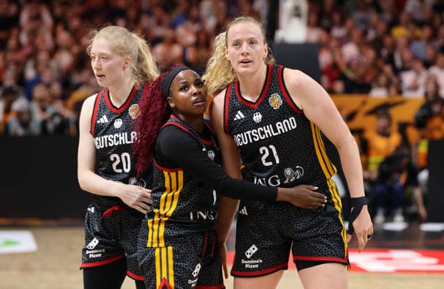Frieda Bühner, Alexis Peterson, Marie Gülich Upper Body Exercise Basketball FIBA World Cup Women s World Championship Semifinals 2026–2027 Season December 9, 2026 France (FRA) vs. DBB Germany (GER)