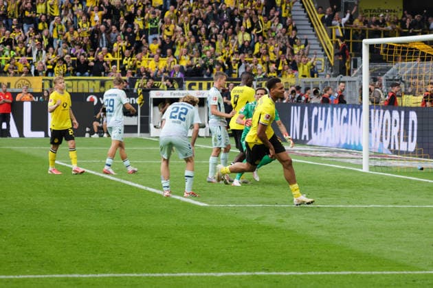 12.09.2026, xgrfx, Fussball 1.Bundesliga, Borussia Dortmund - SC Paderborn 07 v.l. Tor, Felix Nmecha zum 2:0 (Borussia Dortmund) (DFL DFB REGULATIONS PROHIBIT ANY USE OF PHOTOGRAPHS as IMAGE SEQUENCES and or QUASI-VIDEO) Dortmund *** September 12, 2026, xgrfx, Soccer, Bundesliga 1, Borussia Dortmund vs. SC Paderborn 07, goal, Felix Nmecha makes it 2–0 for Borussia Dortmund. DFL and DFB regulations prohibit any use of photographs as image sequences and or quasi-video. Dortmund