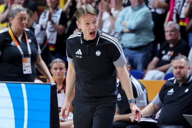 German national team coach Olaf Lange looks dejected during the FIBA Women s Basketball World Cup Germany 2026 semifinal match between France and Germany at the Berlin Arena on September 12, 2026, in Berlin, Germany. Photo by Marco Steinbrenner, DeFodi Images