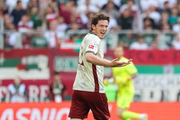 Michael Gregoritsch (FC Augsburg, 11), GER, FC Augsburg vs. Bayer 04 Leverkusen, Fussball, Bundesliga, 3. Spieltag, Saison 2026 2027, 12.09.2026, DFL DFB REGULATIONS PROHIBIT ANY USE OF PHOTOGRAPHS as IMAGE SEQUENCES and or QUASI-VIDEO, GER, FC Augsburg vs. Bayer 04 Leverkusen, Fussball, Bundesliga, 3. Spieltag, Saison 2026 2027, 12.09.2026 Augsburg *** Michael Gregoritsch, FC Augsburg, 11, GER, FC Augsburg vs. Bayer 04 Leverkusen, Soccer, Bundesliga, Matchday 3, 2026–2027 Season, September 12, 2026, DFL and DFB regulations prohibit any use of photographs as image sequences and or quasi-video, GER, FC Augsburg vs. Bayer 04 Leverkusen, Soccer, Bundesliga, Matchday 3, 2026–2027 season, September 12, 2026, Augsburg Copyright: xEibner-Pressefoto JennixMaulx EP_JML