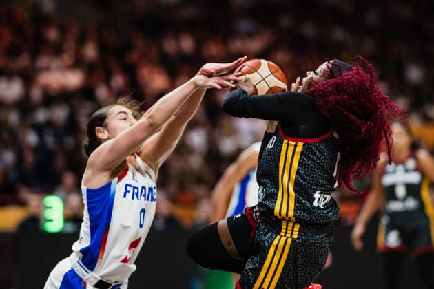 FIBA Women s Basketball World Cup 2026: France vs. Germany, September 12, 2026; Carla Leite (France), 0; Alexis Peterson (Germany), 1; Basketball; FIBA Women s Basketball World Cup 2026; Final Phase, Semifinal: France vs. Germany on September 12, 2026, at the Uber Arena, Berlin Copyright: xBEAUTIFULxSPORTS Tonhäuserx