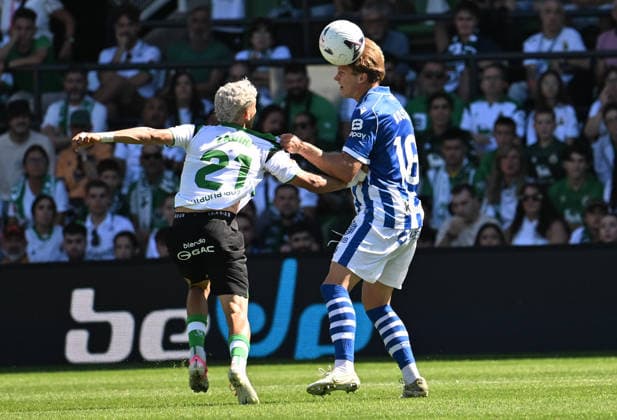 ESP LaLiga EA Sports: Racing Santander vs. Deportivo Alavés. Ville Koski of Alavés during the LaLiga EA Sports match between Racing Santander and Deportivo Alavés, played at Campos de Sport de El Sardinero Stadium in Cantabria on September 12, 2026, in Spain. Spanish Soccer Copyright: xAgenciaxLOFx