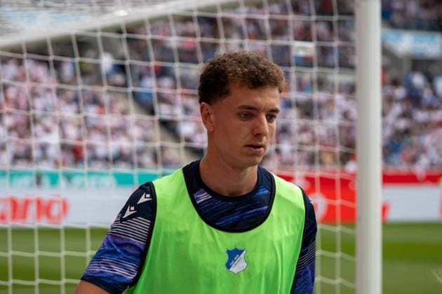 Fussball: 1. Bundesliga, 3. Spieltag, TSG Hoffenheim - VfB Stuttgart am 12.09.2026 in Sinsheim (SNP Arena), Deutschland, Saison 2026 2027: Fisnik Asllani (TSG Hoffenheim, 11) Sinsheim SNP Arena Deutschland *** Soccer: Bundesliga 1, Matchday 3, TSG Hoffenheim vs. VfB Stuttgart on September 12, 2026, at Sinsheim SNP Arena, Germany, 2026–2027 season, Fisnik Asllani (TSG Hoffenheim), 11, Sinsheim SNP Arena, Germany Copyright: xPhilippxImhofx