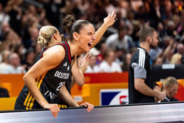 Clara Bielefeld, Germany, 25, celebrates, GER, France vs. Germany, basketball, 2026 FIBA Women’s World Cup, semifinals, September 12, 2026 GER, France vs. Germany, basketball, 2026 FIBA Women’s World Cup, semifinals, September 12, 2026 Berlin Copyright: xEibner-Pressefoto MaxxVincenx EP_MVN