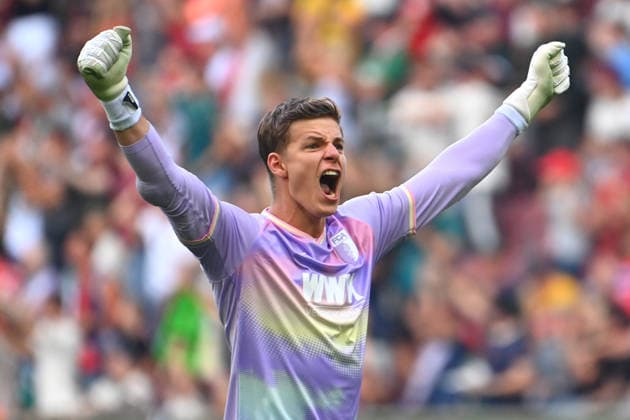 Torwart Finn DAHMEN (FC Augsburg), Jubel,Freude,Begeisterung, Aktion,Einzelbild,angeschnittenes Einzelmotiv,Halbfigur,halbe Figur. Fussball 1. Bundesliga Saison 2026 2027, 3.Spieltag, Spieltag03, FC Augsburg - Bayer 04 Leverkusen 2-2 am 12.09.2026 , WWK A R E N A. *** Goalkeeper Finn DAHMEN, FC Augsburg; celebration, joy, excitement, action, single frame, cropped close-up, half-length shot, soccer, Bundesliga Season 2026–2027, Matchday 3, Matchday 03, FC Augsburg vs. Bayer 04 Leverkusen 2–2 on September 12, 2026, WWK Arena