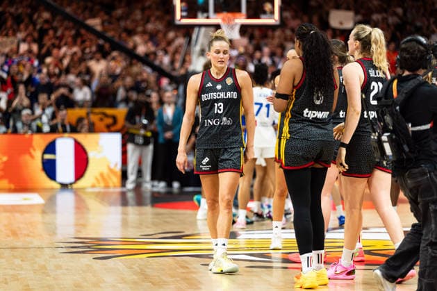 Leonie Fiebich, Germany, 13; Nyara Sabally, Germany, 08; Marie Guelich, Germany, 21—disappointed after the loss, GER, France vs. Germany, Basketball, FIBA Women’s World Cup 2026, Semifinals, September 12, 2026, GER, France vs. Germany, Basketball, FIBA Women’s World Cup 2026, Semifinals, September 12, 2026, Berlin Copyright: xEibner-Pressefoto MaxxVincenx EP_MVN