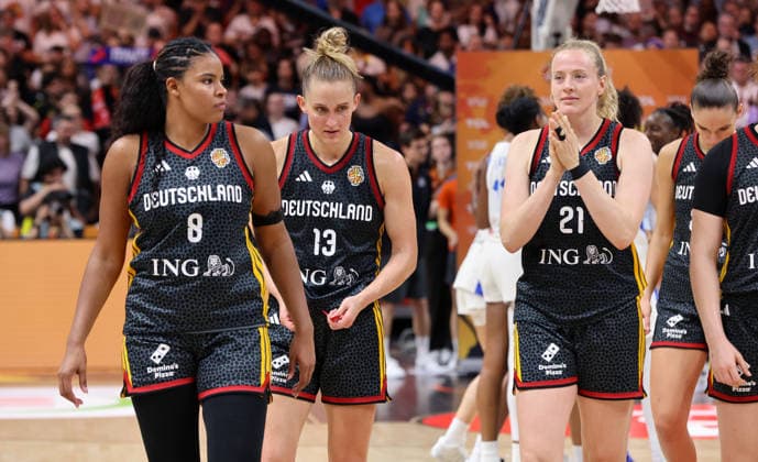 Nyara Sabally, Leonie Fiebich, Marie Gülich, German team disappointed after the game Disappointment Sports Basketball FIBA World Cup Women s World Championship World Cup Semifinals 2026-2027 Season December 9, 2026 France FRA vs. DBB Germany GER